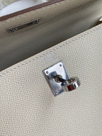 Kelly 25 Epsom Leather Bag - Full Set
