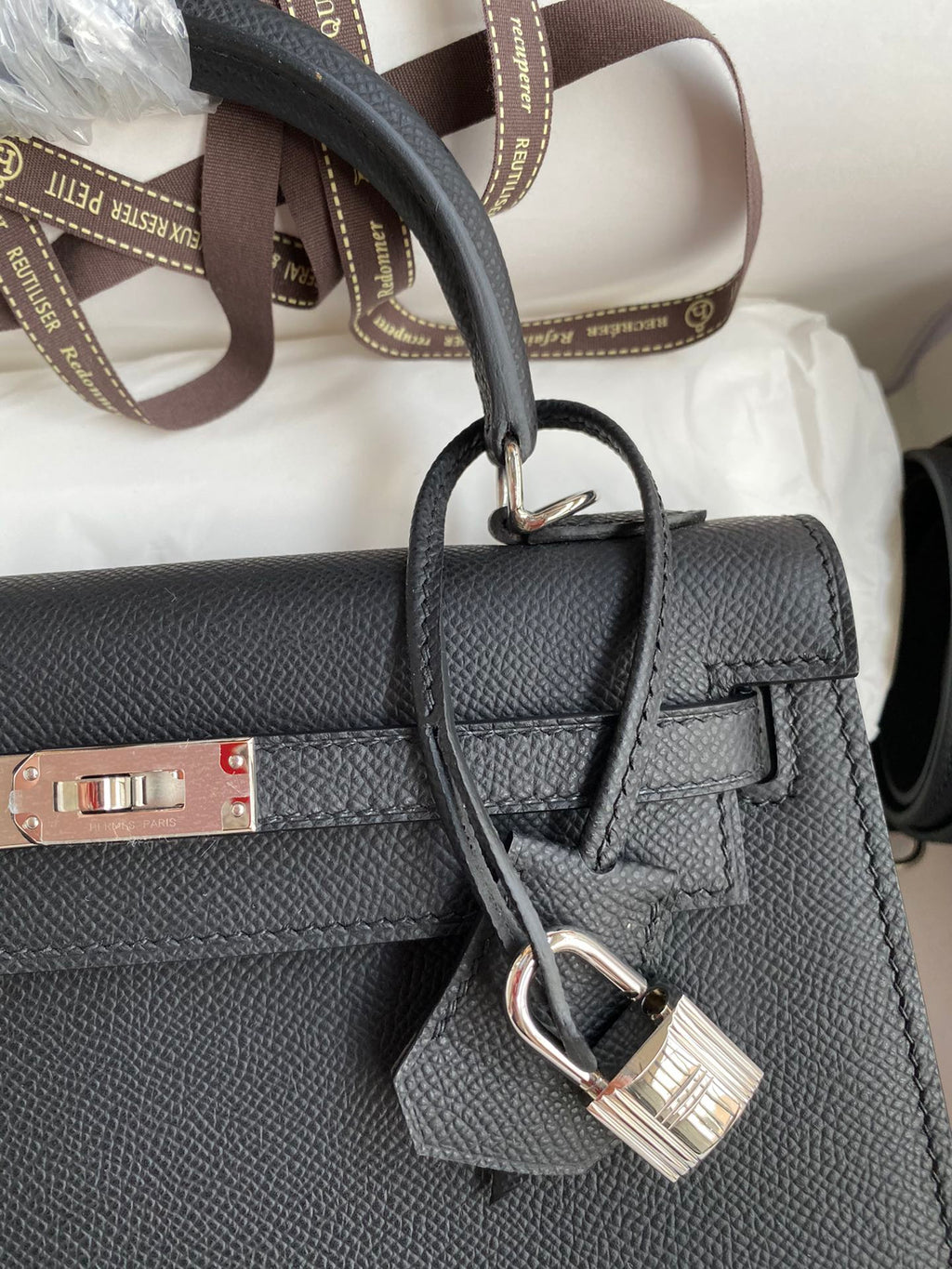Kelly 25 Epsom Leather Bag