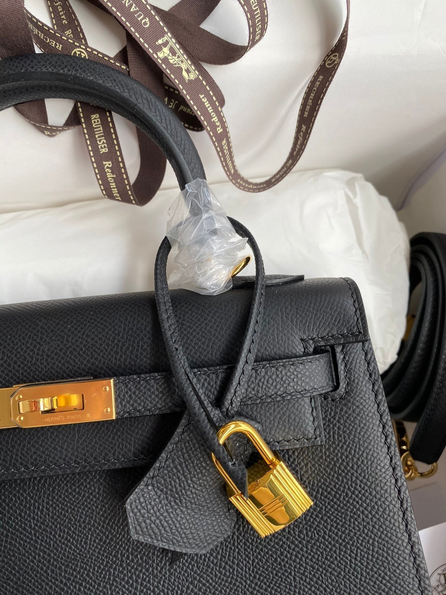 Kelly 25 Epsom Leather Bag - Full Set