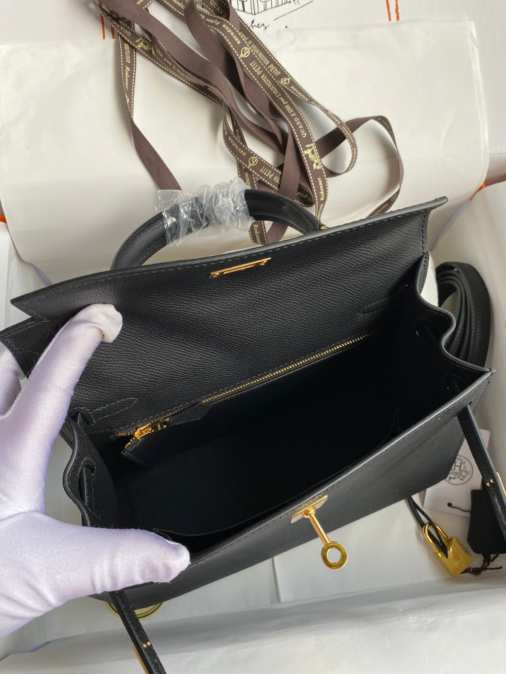 Kelly 25 Epsom Leather Bag - Full Set