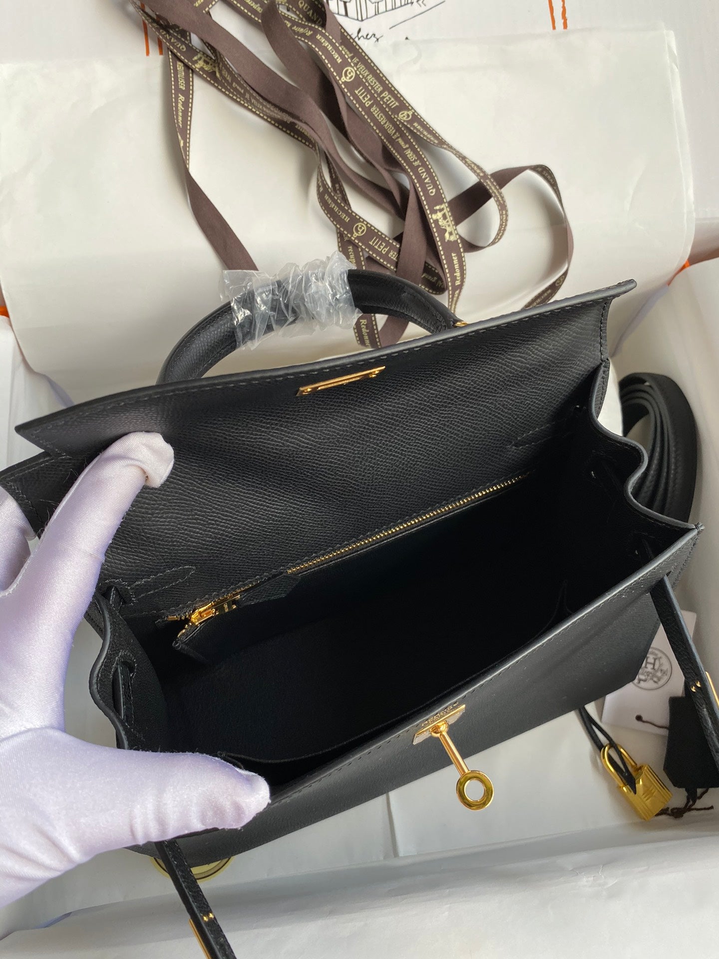 Kelly 25 Epsom Leather Bag - Full Set