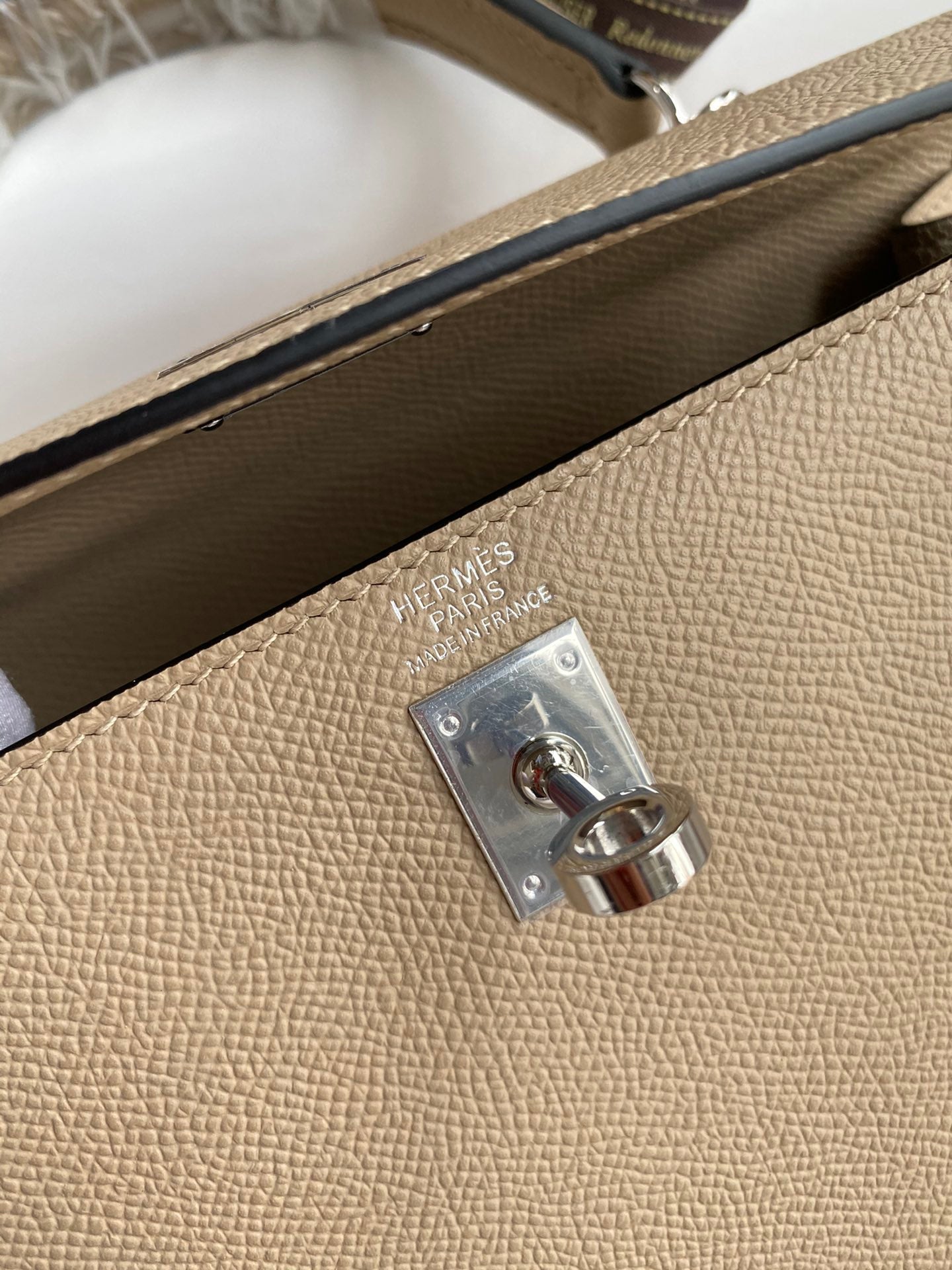 Kelly 25 Epsom Leather Bag - Full Set
