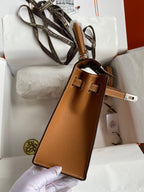 Kelly 25 Epsom Leather Bag - Full Set