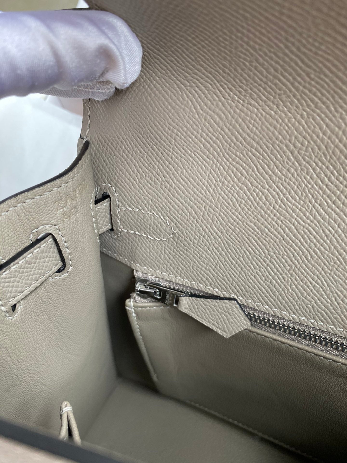 Kelly 25 Epsom Leather Bag