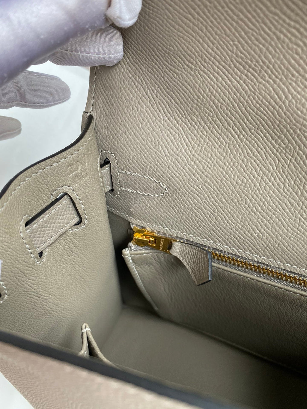 Kelly 25 Epsom Leather Bag - Full Set