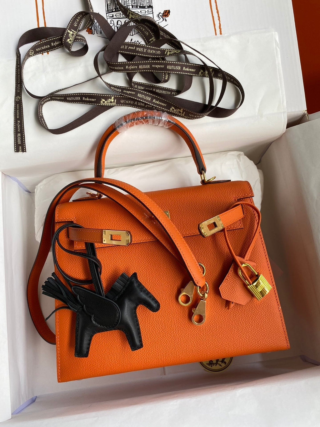 Kelly 25 Epsom Leather Bag - Full Set