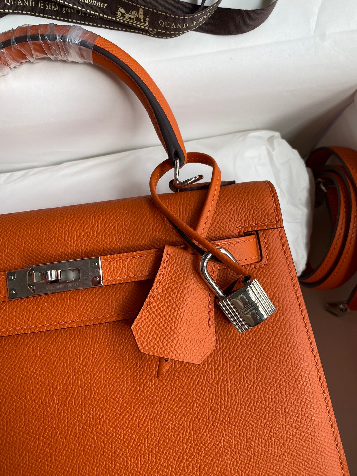 Kelly 25 Epsom Leather Bag - Full Set