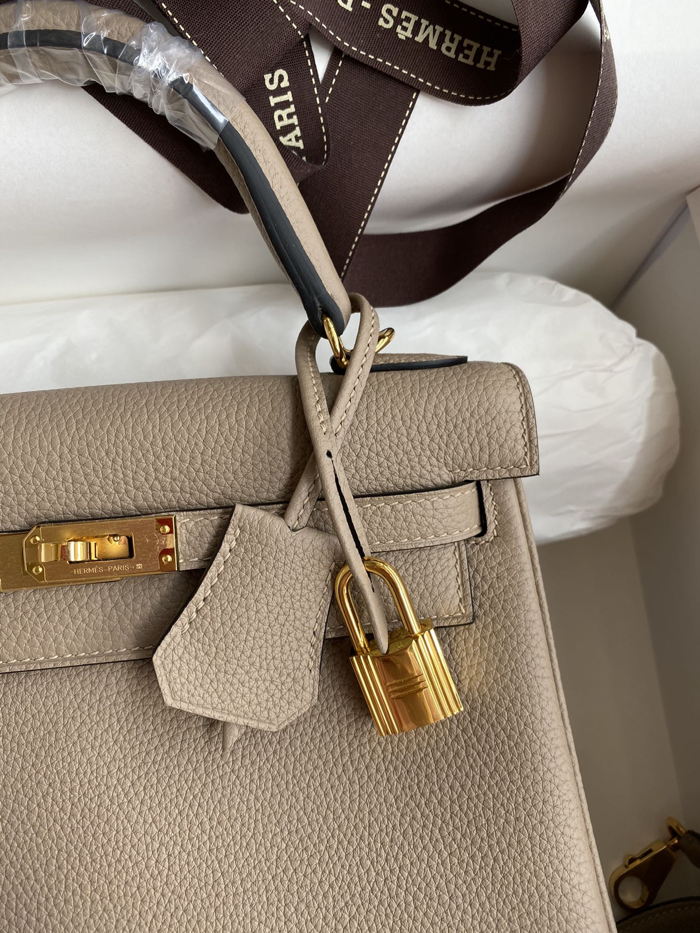 Kelly 25 Togo Leather Bag - Full Set