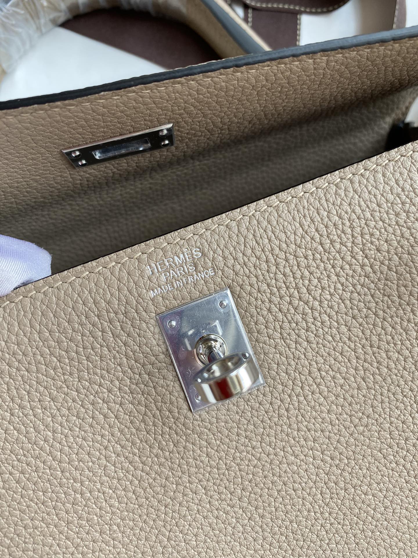 Kelly 25 Togo Leather Bag