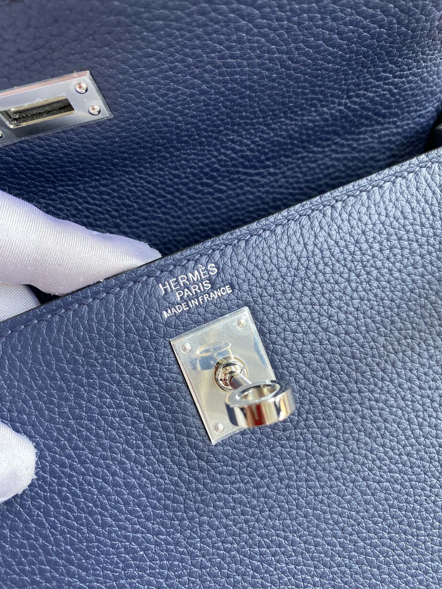 Kelly 25 Togo Leather Bag