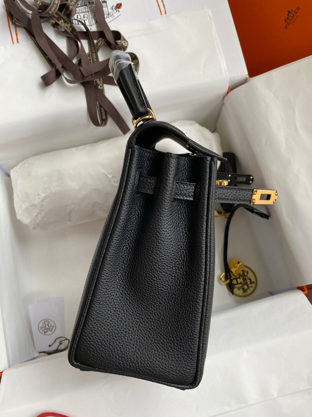 Kelly 25 Togo Leather Bag