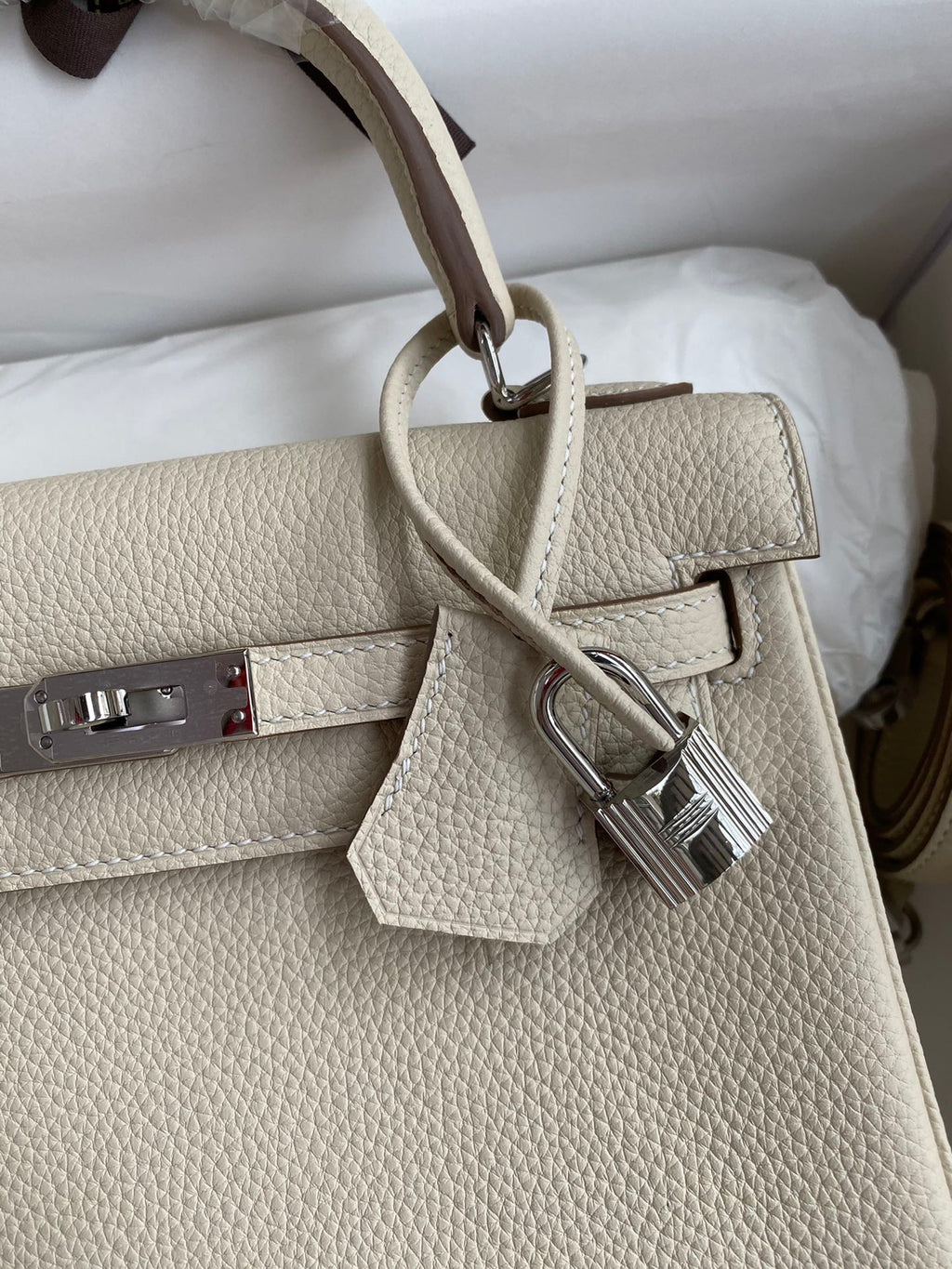 Kelly 25 Togo Leather Bag - Full Set