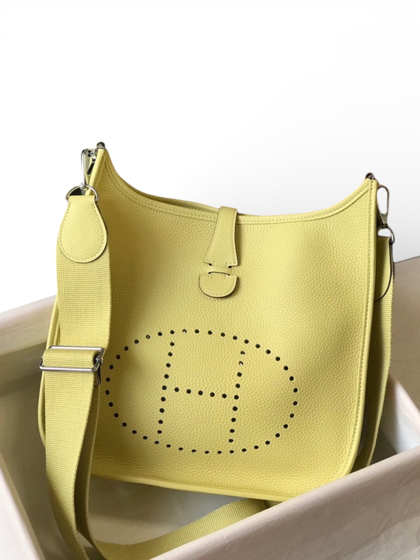 Evelyne Bag