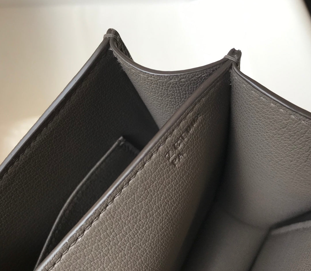 Constance 18 Epsom Leather Bag - Full Set