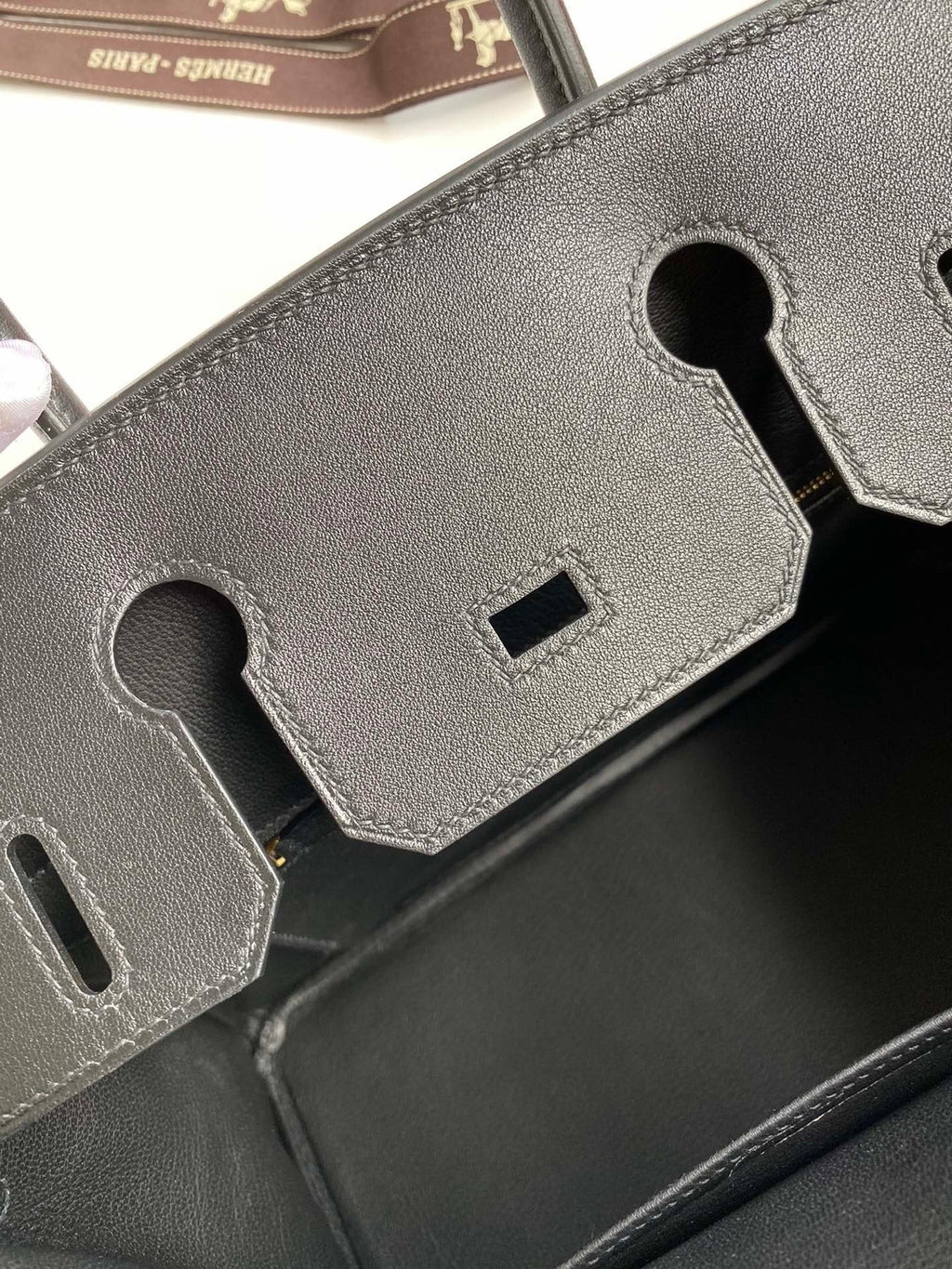 Birkin 25 Swift Calfskin Leather Handbag