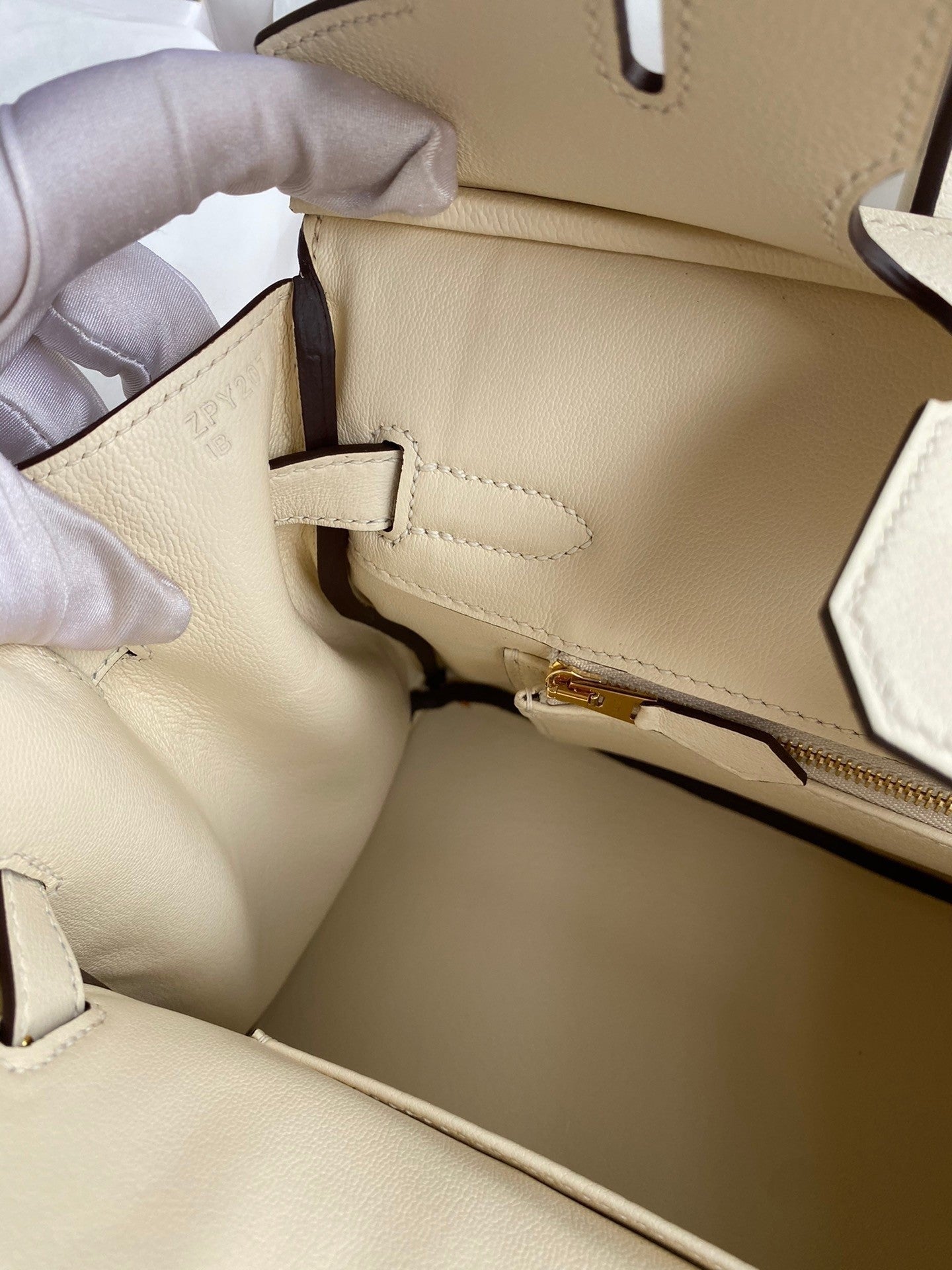 Birkin 25 Swift Calfskin Leather Handbag