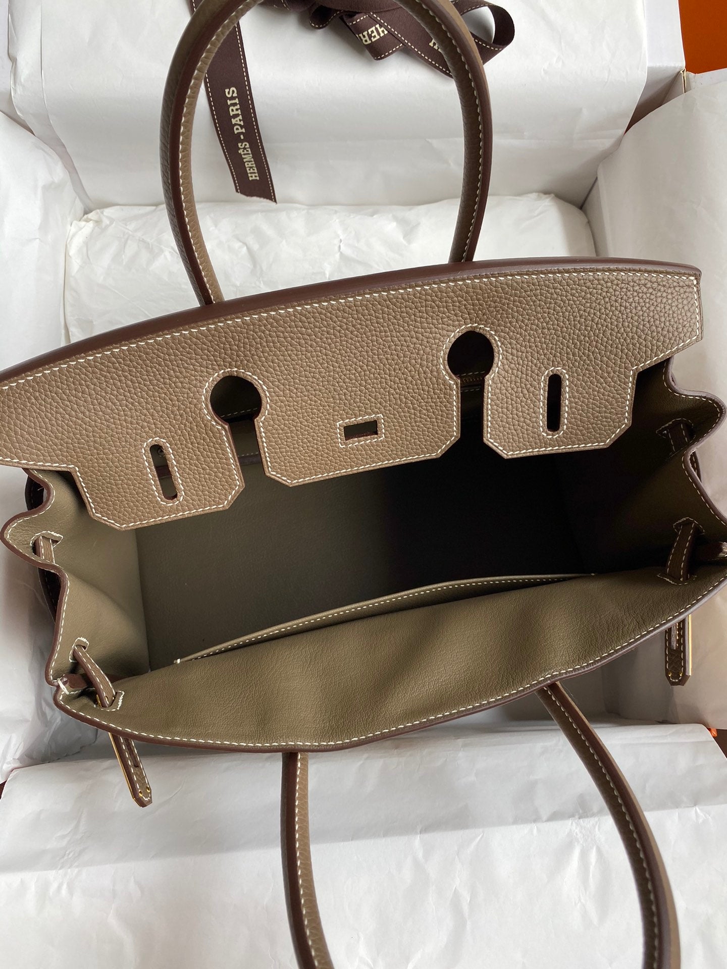 Birkin 30 Togo Leather - Gold Hardware | Full Set
