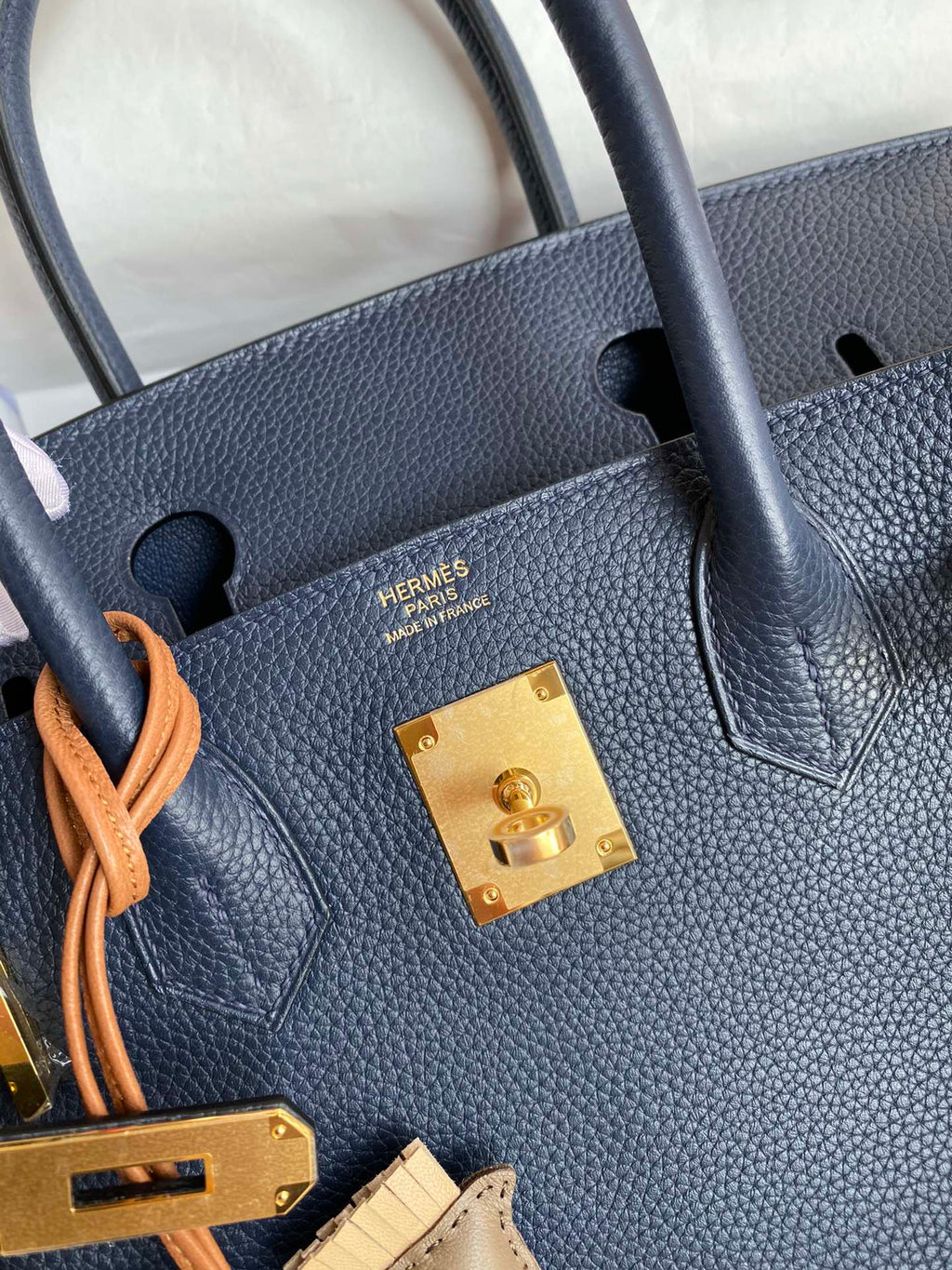 Birkin 30 Togo Leather - Gold Hardware | Full Set