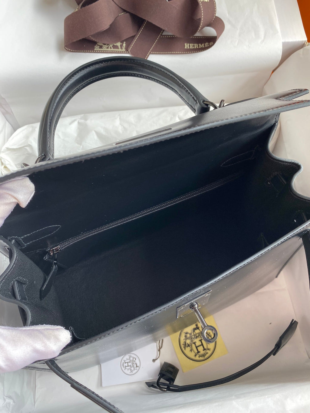 Kelly 25cm Box Leather Handbag - Full Set