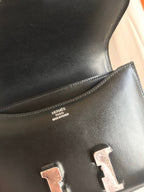 Constance 19 Box Leather Handbag